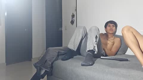 Katalleya and Steban online show from January 11, 2:30 am