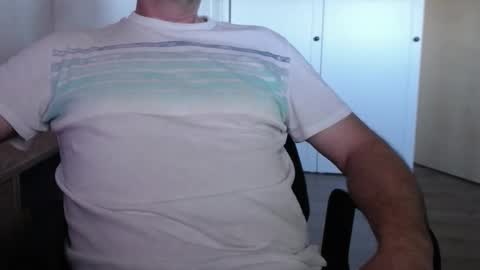 Stefan online show from December 25, 1:41 pm