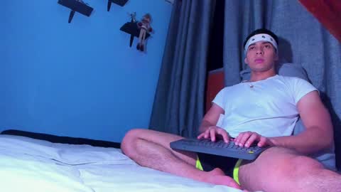 Stefann Salvatore online show from January 21, 7:04 am