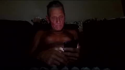 Snapshot of stefy1037 chatting on October 8, 9:37 am stefy1037 online show from October 8, 9:37 am