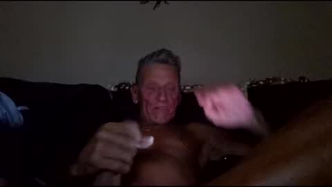 Snapshot of stefy1037 chatting on October 10, 1:33 am stefy1037 online show from October 10, 1:33 am