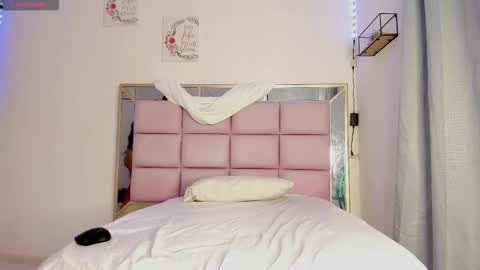 Snapshot of stefy_craft chatting on October 28, 3:29 am Tefy online show from October 28, 3:29 am