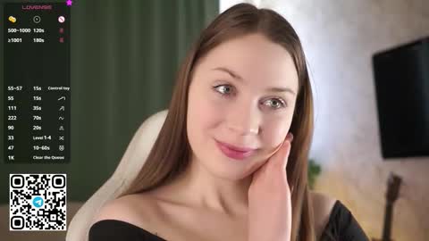 Stella online show from March 18, 11:16 am