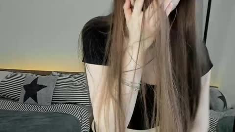 stella_sunny online show from June 2, 10:45 pm