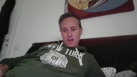 sten015 online show from January 7, 12:54 pm