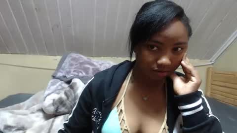 perfectly imperfect girl online show from October 22, 4:04 am