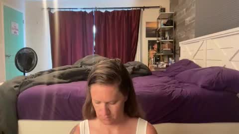 Stephanie  Jason  Class online show from April 6, 12:17 pm