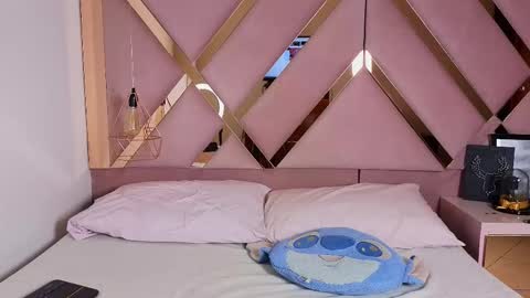 stephany_grand online show from October 17, 6:01 pm