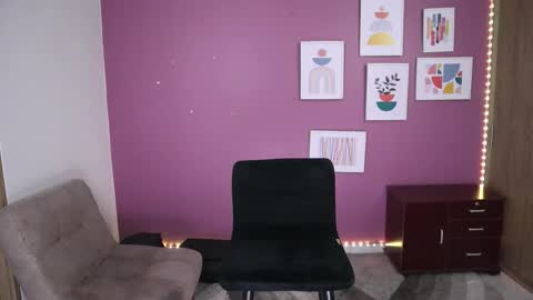 Stephany online show from November 15, 5:20 am