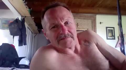 steven626708 online show from April 4, 7:54 pm