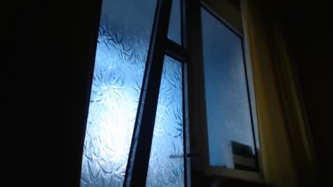 Steven online show from March 8, 3:56 pm