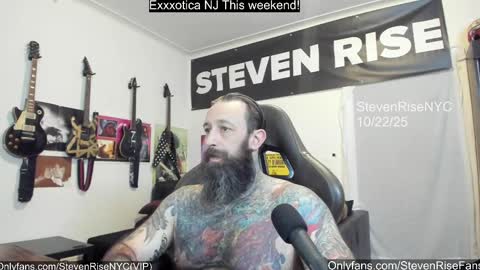 Snapshot of stevenrisenyc chatting on October 23, 2:46 am StevenRiseNYC online show from October 23, 2:46 am
