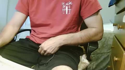 Chillguy online show from November 8, 4:32 pm