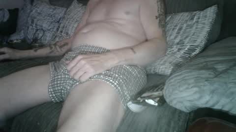 stewulf online show from March 31, 10:43 pm