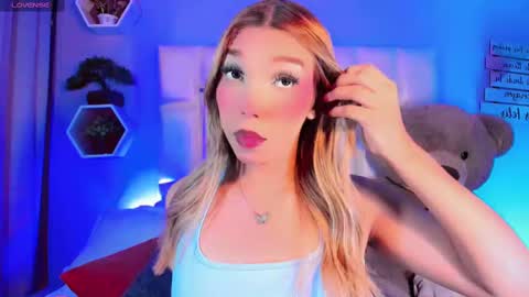 Steisee Reyes online show from September 14, 8:10 pm