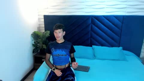 Stefan Salvatore online show from April 1, 7:22 pm