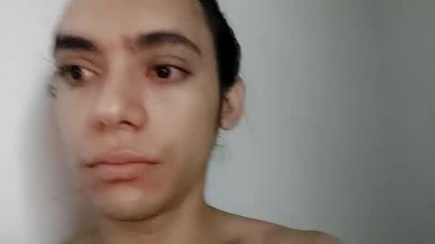 sthefany2512 online show from December 1, 7:17 am