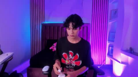 Sthepano  online show from February 2, 8:27 pm