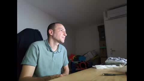 stickolive1 online show from February 19, 11:37 pm