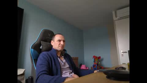 stickolive1 online show from September 24, 10:44 am