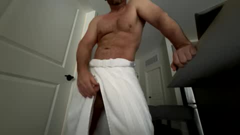 stlhotwifeguy online show from March 2, 4:14 pm