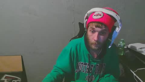 stonedpanda77 online show from December 3, 2:20 am