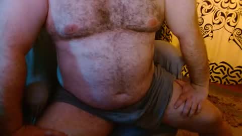 Stonerbear42 online show from October 6, 10:22 am