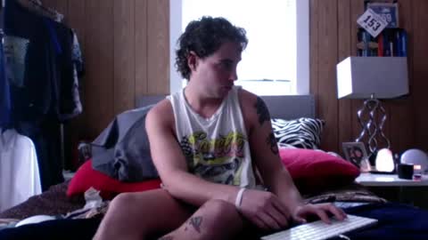 str8bby online show from October 28, 6:53 pm