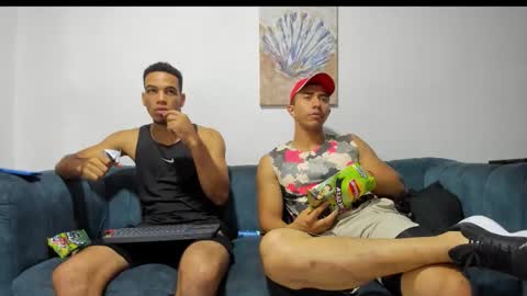 straight__friends online show from October 26, 8:52 pm