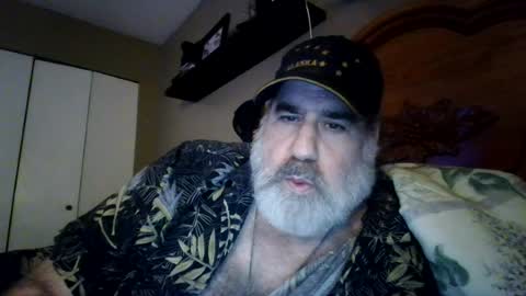 Straightbear4you online show from June 29, 9:39 am