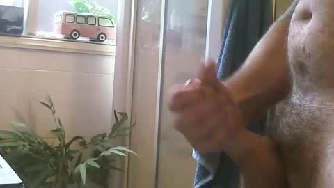 straightstroker81 online show from December 3, 7:27 am