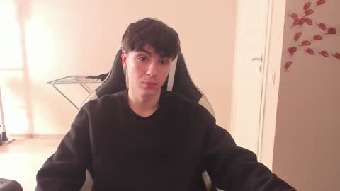 Ray online show from March 10, 8:28 am