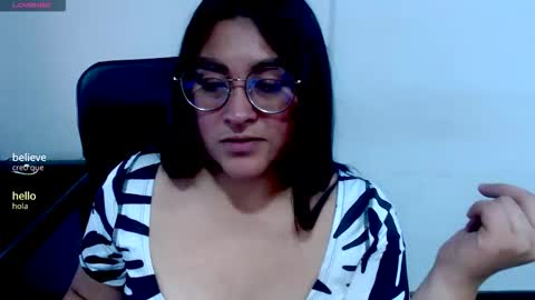 strawlux online show from March 24, 5:02 am