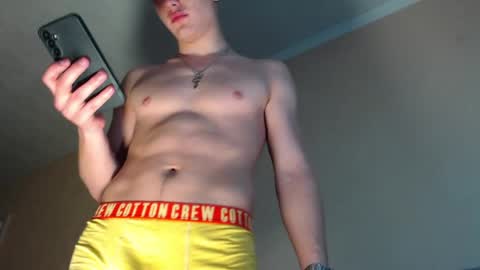 Yan online show from April 16, 11:29 pm