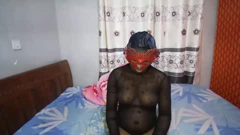 streetlioness online show from September 17, 7:06 pm