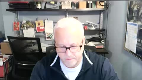 Stroking For You online show from December 5, 2:26 pm