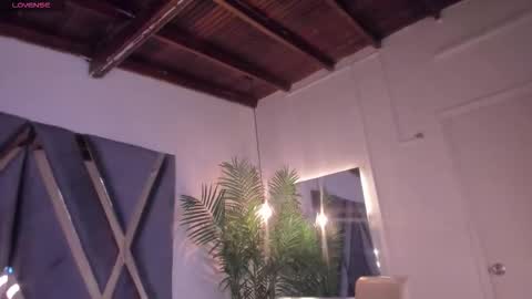 Alexa   online show from October 28, 11:11 am