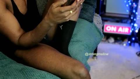 strongmellow online show from October 29, 8:09 pm