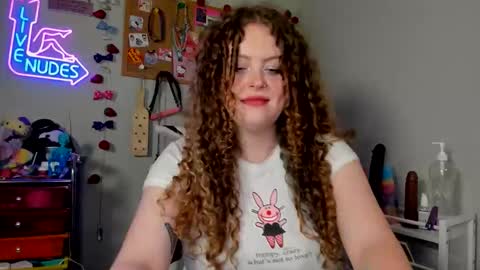 Strwbby online show from April 30, 3:00 am