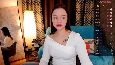 Mary online show from November 17, 2:36 am