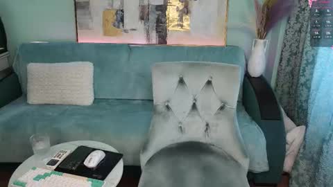 Su4e4ka555 online show from October 9, 11:48 am