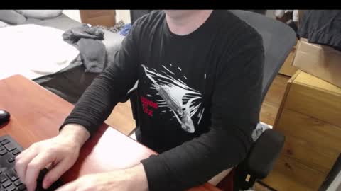 subbrian online show from December 17, 5:51 am