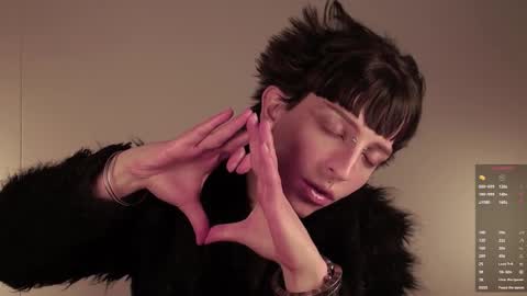 Angel  online show from January 5, 9:29 pm