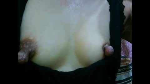 suckable_leigh online show from June 2, 10:34 pm