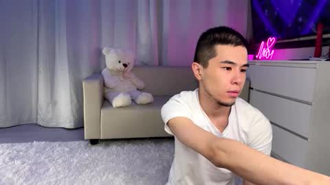 Emmy online show from October 9, 9:53 pm