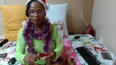 sugarpoppy24xxx online show from December 17, 8:15 pm