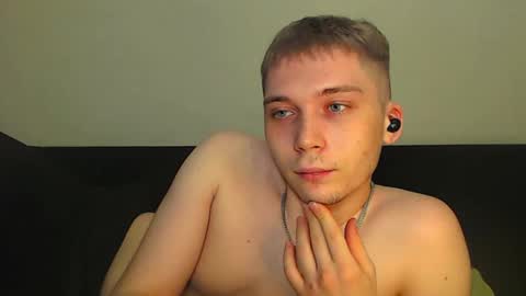 Sugarbutter  online show from February 4, 10:34 pm