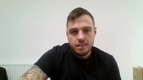 suggs124 online show from December 11, 2:33 pm