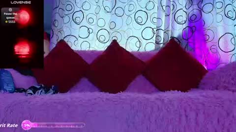    online show from July 3, 5:51 pm
