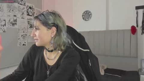 Snapshot of sukifuyu__ chatting on February 28, 11:58 am    online show from February 28, 11:58 am